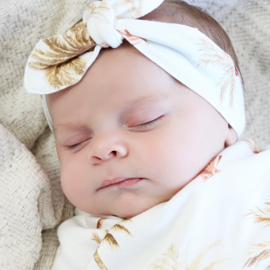 Summer Palm Top Knot