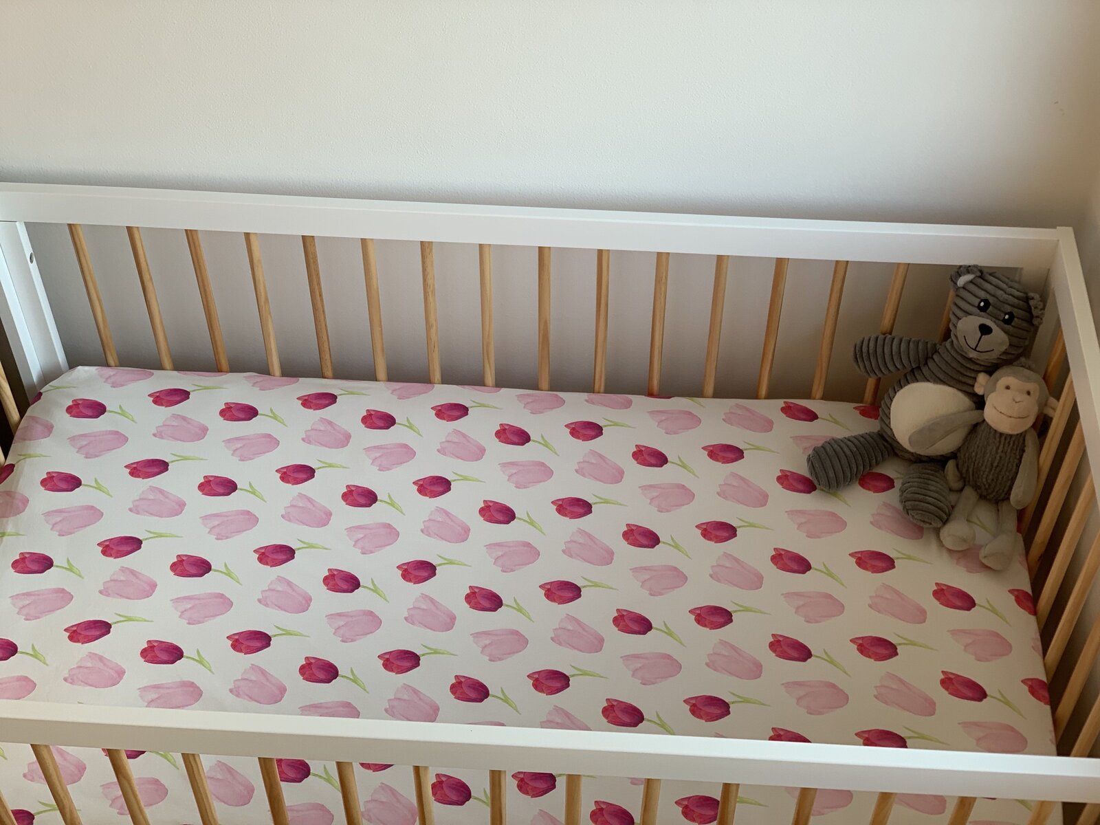 Jersey Cotton Cot Sheet - Love Tulips
